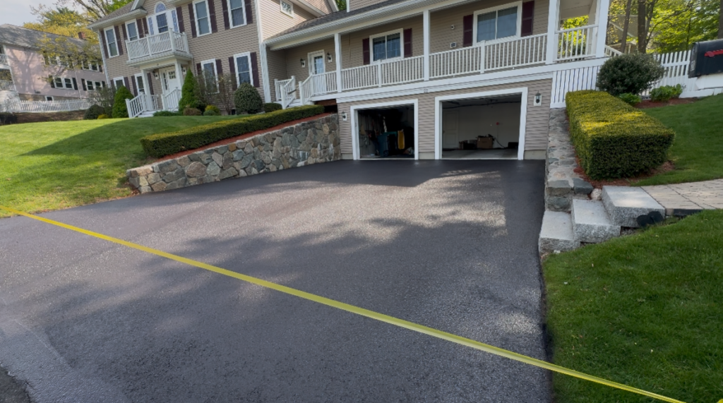 Massachusetts Driveway Sealcoating